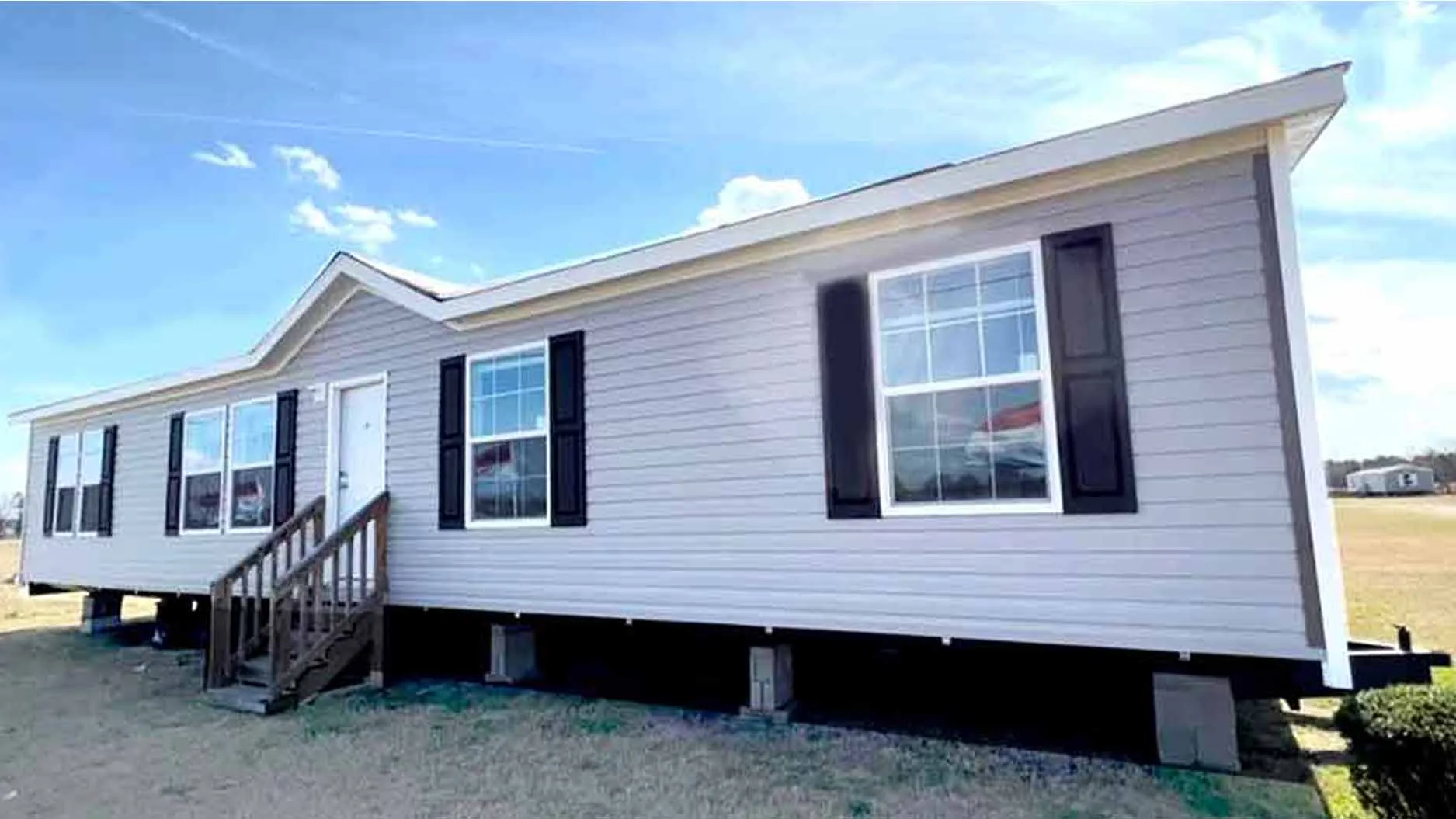 Fleetwood Pure 3 Bedroom Double Wide Exterior